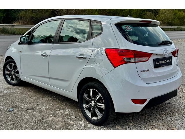 Hyundai Ix20 - автомобили, коли, обяви за нови и употребявани 4