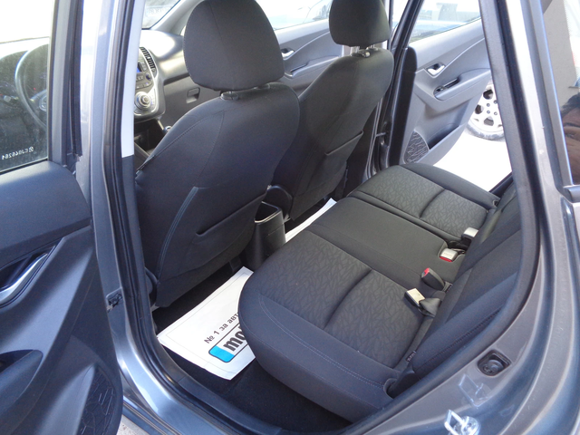 Hyundai Ix20 1.4CRDI-ЛИЗИНГ - автомобили, коли, обяви за нови и употребявани 12