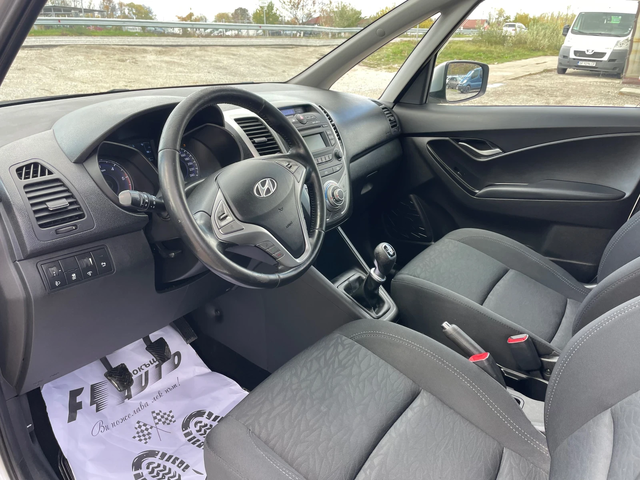Hyundai Ix20 1.4GRDI-90-ITALIA - автомобили, коли, обяви за нови и употребявани 12