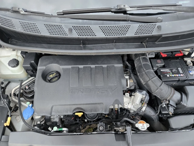 Hyundai Ix20 1.4CRDI-90кс= 6СКОРОСТИ= COMFORT - автомобили, коли, обяви за нови и употребявани 16