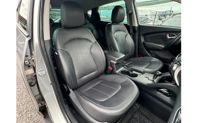 Hyundai IX35 2.0i AWD ! SWISS ! - автомобили, коли, обяви за нови и употребявани 9