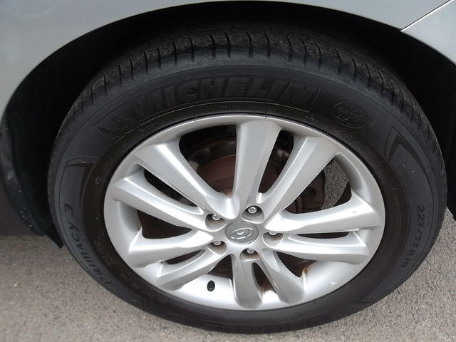 Hyundai IX35 2.0d 4x4 - автомобили, коли, обяви за нови и употребявани 10