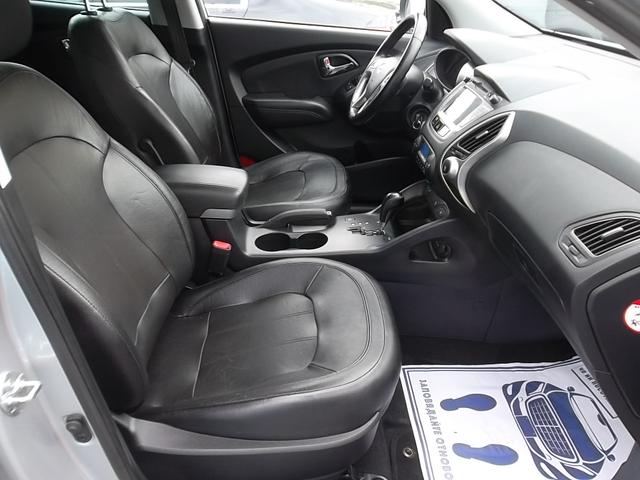 Hyundai IX35 2.0d 4x4 - автомобили, коли, обяви за нови и употребявани 12