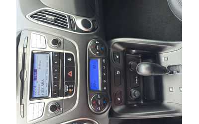 Hyundai IX35 2.0GDI- 4 AWD PREMIUM - автомобили, коли, обяви за нови и употребявани 10