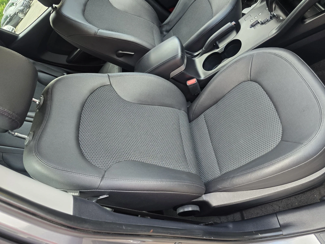 Hyundai IX35 2.0GDI- 4 AWD PREMIUM - автомобили, коли, обяви за нови и употребявани 14