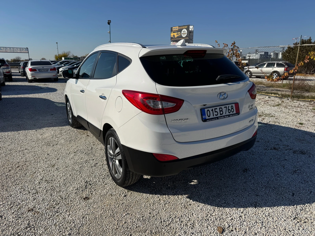 Hyundai IX35 -2.0CRDI-PREMIUM-4X4-FULL PACK - автомобили, коли, обяви за нови и употребявани 5