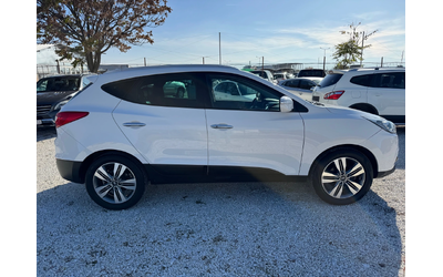Hyundai IX35 -2.0CRDI-PREMIUM-4X4-FULL PACK - автомобили, коли, обяви за нови и употребявани 6