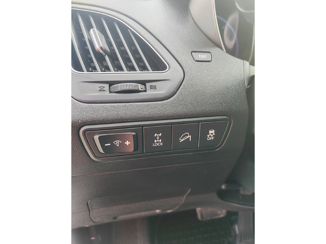 Hyundai IX35 2.0, 184к.с. 4х4 FULL - автомобили, коли, обяви за нови и употребявани 16