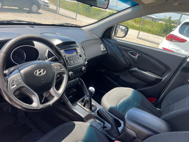 Hyundai IX35 1.7 CRDI - автомобили, коли, обяви за нови и употребявани 10