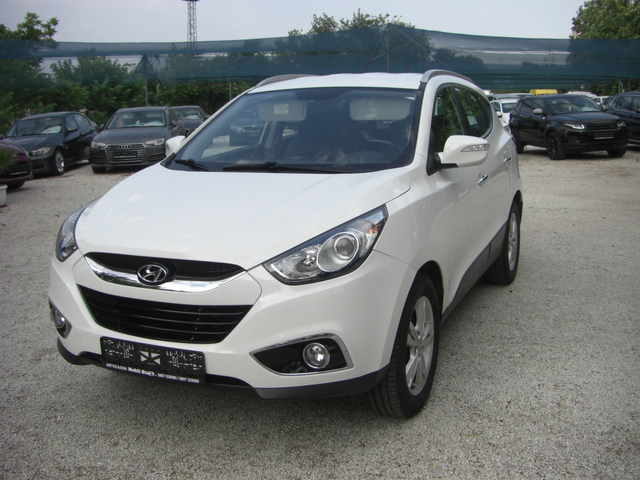 Hyundai IX35 1.7CRDI 6ck. EURO 5B - автомобили, коли, обяви за нови и употребявани 0