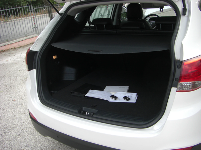 Hyundai IX35 1.7CRDI 6ck. EURO 5B - автомобили, коли, обяви за нови и употребявани 15