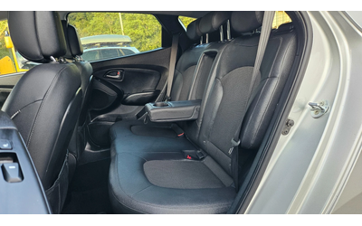 Hyundai IX35 2.0 Crdi AVTOMAT/4X4/KOJA/NAVIG/FACELIFT - автомобили, коли, обяви за нови и употребявани 11