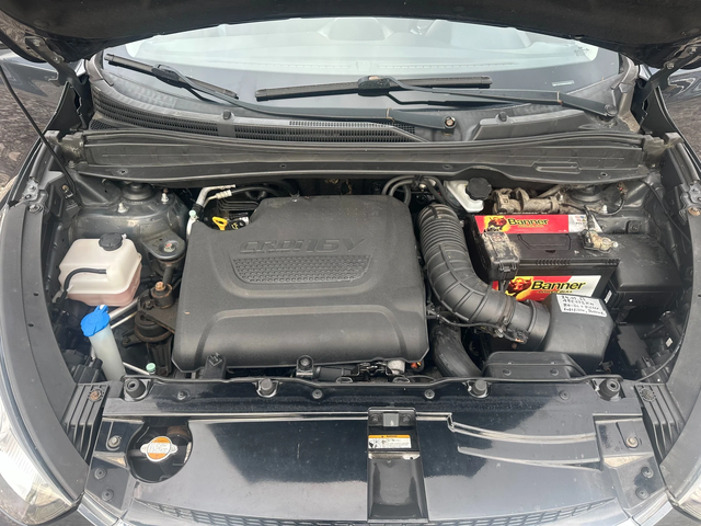 Hyundai IX35 2.0CRDI 136kc 4x4 - автомобили, коли, обяви за нови и употребявани 14