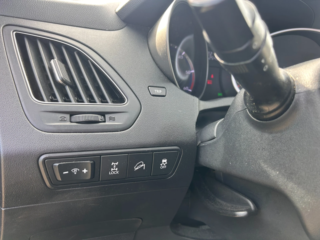 Hyundai IX35 2.0CRDI 4WD KOJA EURO 5 - автомобили, коли, обяви за нови и употребявани 11