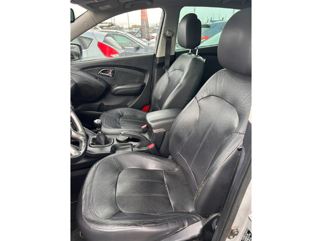 Hyundai IX35 2.0CRDI 4WD PANORAMA/KOJA/NAVI EURO 5 - автомобили, коли, обяви за нови и употребявани 10