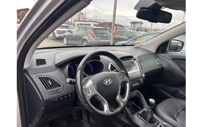 Hyundai IX35 2.0CRDI 4WD PANORAMA/KOJA/NAVI EURO 5 - автомобили, коли, обяви за нови и употребявани 11