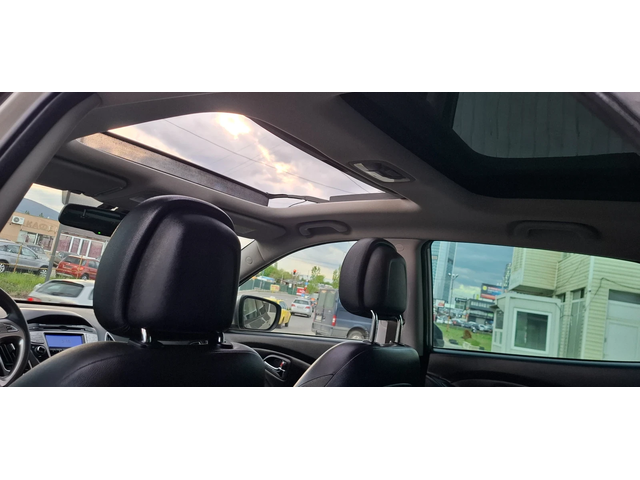 Hyundai IX35 2.0 4wd 163kc Панорама Климатроник !!Кожен салон!! - автомобили, коли, обяви за нови и употребявани 13