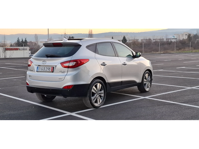 Hyundai IX35 2.0 184kc Vertex Панорама Full Led Камера - автомобили, коли, обяви за нови и употребявани 6