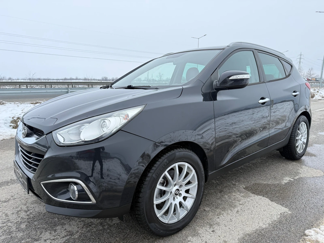 Hyundai IX35 2.0 CRDi / 4WD / 4X4 / KOJA / PODGREV / PARKTRONIC - автомобили, коли, обяви за нови и употребявани 2