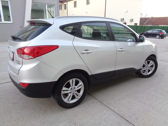 Hyundai IX35 1.7CRDI-KOJA-BARTER-LIZING - автомобили, коли, обяви за нови и употребявани 3