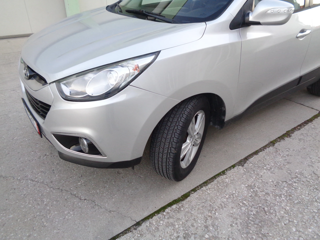 Hyundai IX35 1.7CRDI-KOJA-BARTER-LIZING - автомобили, коли, обяви за нови и употребявани 8