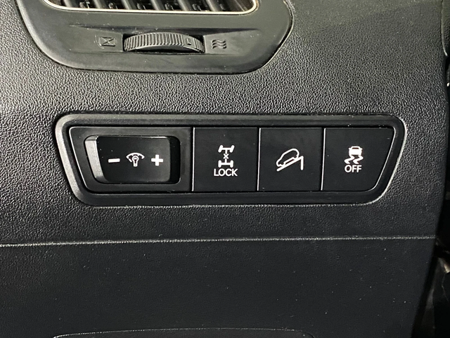 Hyundai IX35 4x4 - автомобили, коли, обяви за нови и употребявани 14