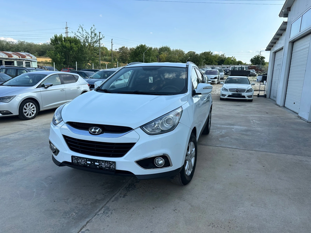 Hyundai IX35 2.0i 163k.c* BRC* UNIKAT* - автомобили, коли, обяви за нови и употребявани 0