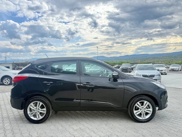 Hyundai IX35 2.0crdi 136 ks Собствен лизинг !!! - автомобили, коли, обяви за нови и употребявани 3