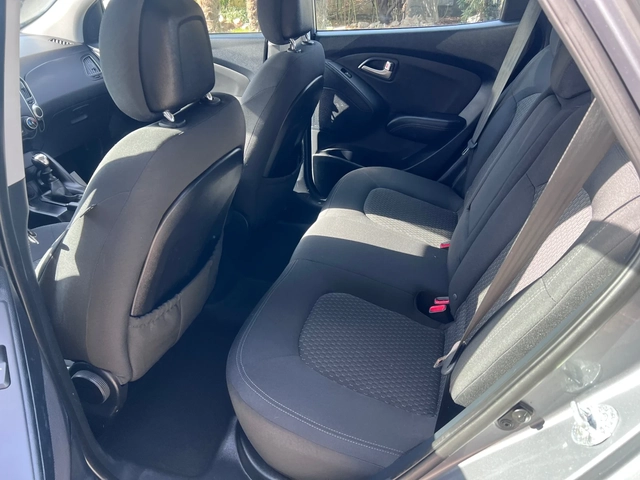Hyundai ix35 1.7 cdi - автомобили, коли, обяви за нови и употребявани 9