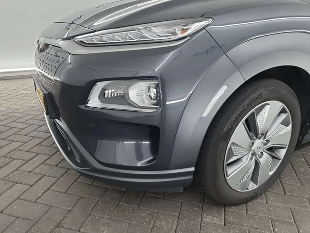 Hyundai Kona Premium 64 kWh FACELIFT* * * SOH98% - автомобили, коли, обяви за нови и употребявани 16