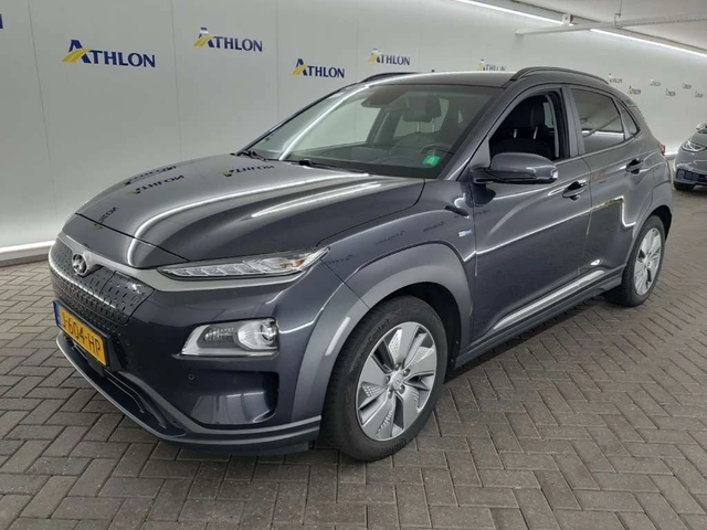Hyundai Kona Premium 64 kWh FACELIFT* * * SOH98% - автомобили, коли, обяви за нови и употребявани 1
