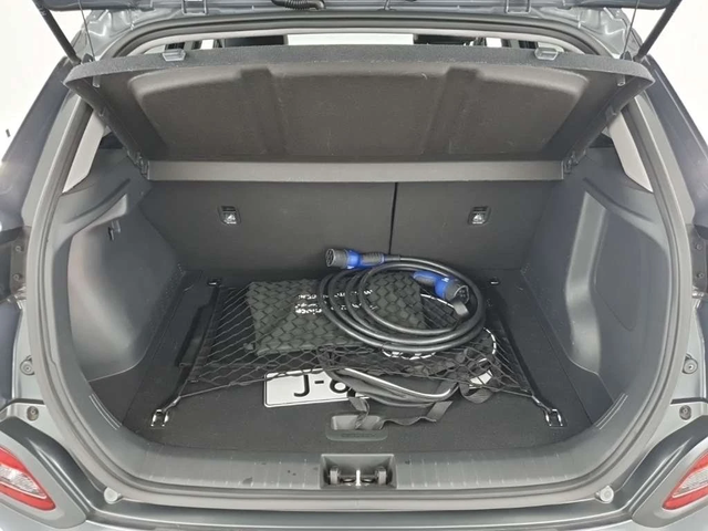 Hyundai Kona Premium 64 kWh FACELIFT* * * SOH98% - автомобили, коли, обяви за нови и употребявани 7