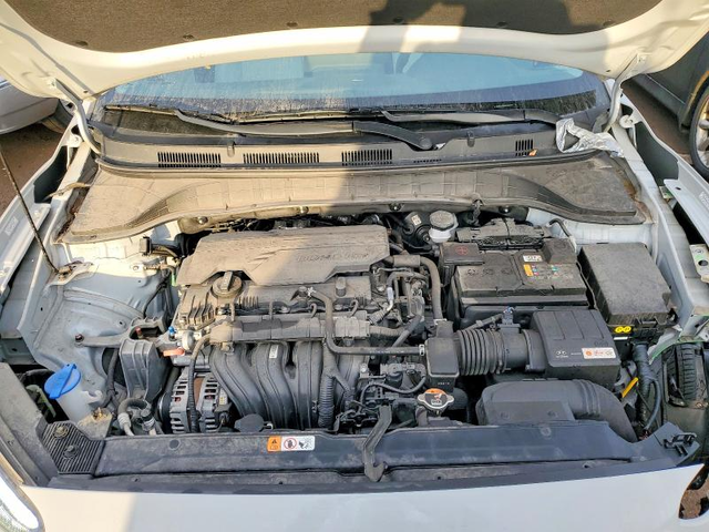 Hyundai Kona 2.0L 4 Front-wheel Drive - автомобили, коли, обяви за нови и употребявани 11