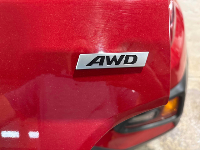 Hyundai Kona 2.0L 4cyl AWD - автомобили, коли, обяви за нови и употребявани 13