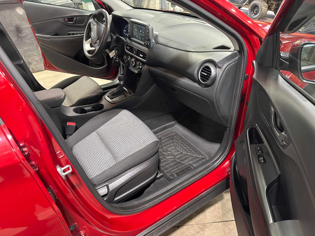 Hyundai Kona 2.0L 4cyl AWD - автомобили, коли, обяви за нови и употребявани 15