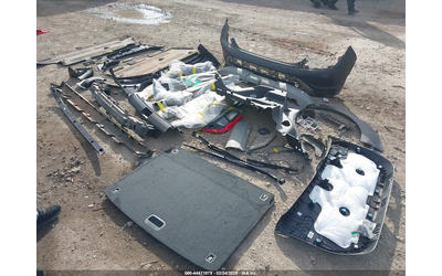 Hyundai Kona 2.0L I-4 DOHC, VVT, 147HP Front Wheel Drive - автомобили, коли, обяви за нови и употребявани 11