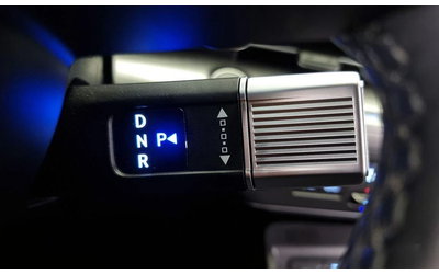 Hyundai Kona Gasoline 1.6 Turbo 2WD Inspiration - автомобили, коли, обяви за нови и употребявани 8