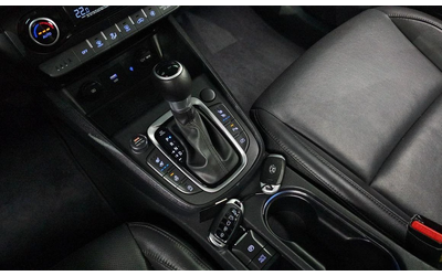 Hyundai Kona Gasoline 1.6 Turbo 2WD Inspiration - автомобили, коли, обяви за нови и употребявани 8