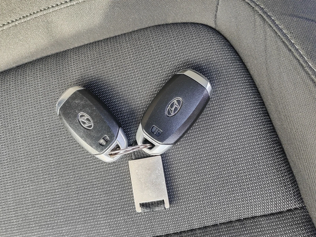 Hyundai Kona 1.6crdi, 136к.с. Хибрид 48V - автомобили, коли, обяви за нови и употребявани 14