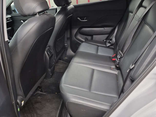Hyundai Kona 2L 4cyl AWD - автомобили, коли, обяви за нови и употребявани 10