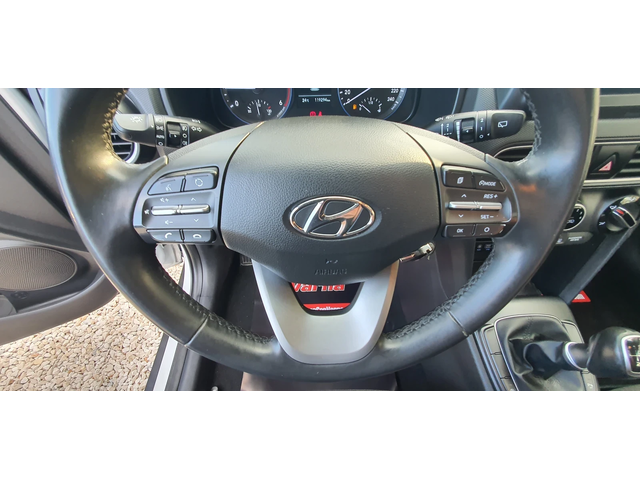 Hyundai Kona 1.6 CRDI STYLE 119хил.км. - автомобили, коли, обяви за нови и употребявани 12