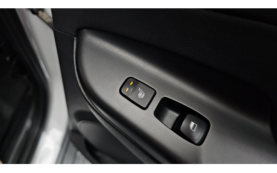 Hyundai Kona 2.0 2WD INSPIRATION autogeorge.com - автомобили, коли, обяви за нови и употребявани 15