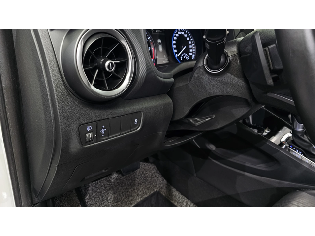 Hyundai Kona 2.0 2WD INSPIRATION autogeorge.com - автомобили, коли, обяви за нови и употребявани 13