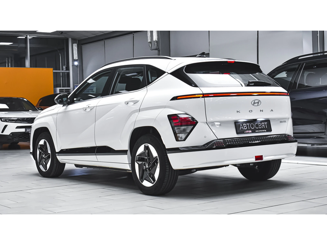 Hyundai Kona II Electric 65.4 kWh Intuitive - автомобили, коли, обяви за нови и употребявани 6