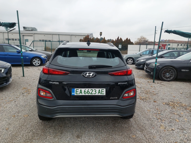 Hyundai Kona 64 kWh / Blue link / - автомобили, коли, обяви за нови и употребявани 5