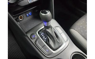 Hyundai Kona 1.6 2Wd Smart - автомобили, коли, обяви за нови и употребявани 8