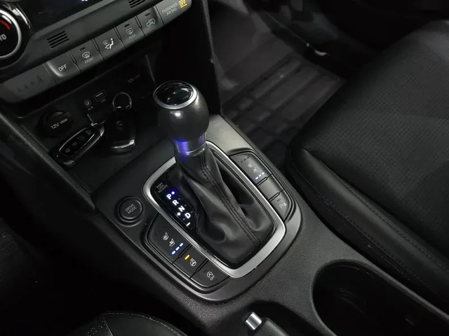 Hyundai Kona 1.6 2Wd Modern Art - автомобили, коли, обяви за нови и употребявани 8