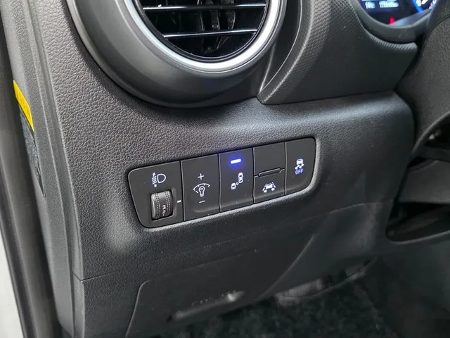 Hyundai Kona 1.6 Turbo 2Wd Modern - автомобили, коли, обяви за нови и употребявани 12