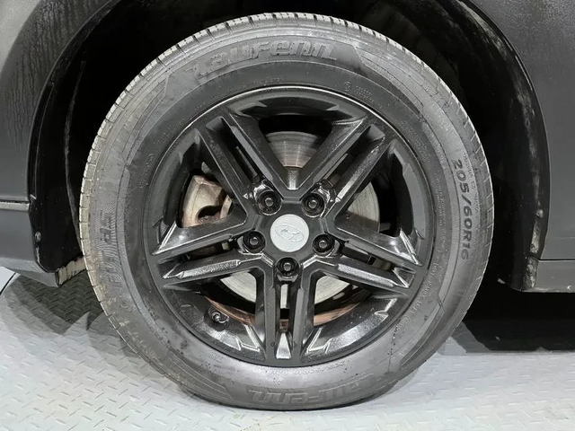 Hyundai Kona 1.6 2Wd Smart - автомобили, коли, обяви за нови и употребявани 4