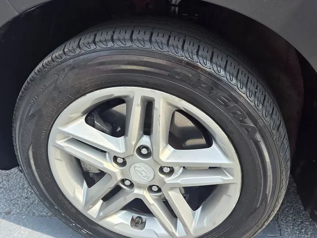 Hyundai Kona 1.6 Turbo 2Wd Modern - автомобили, коли, обяви за нови и употребявани 4